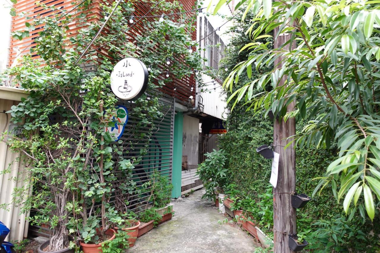 Small Island Homestay Tainan Exterior foto